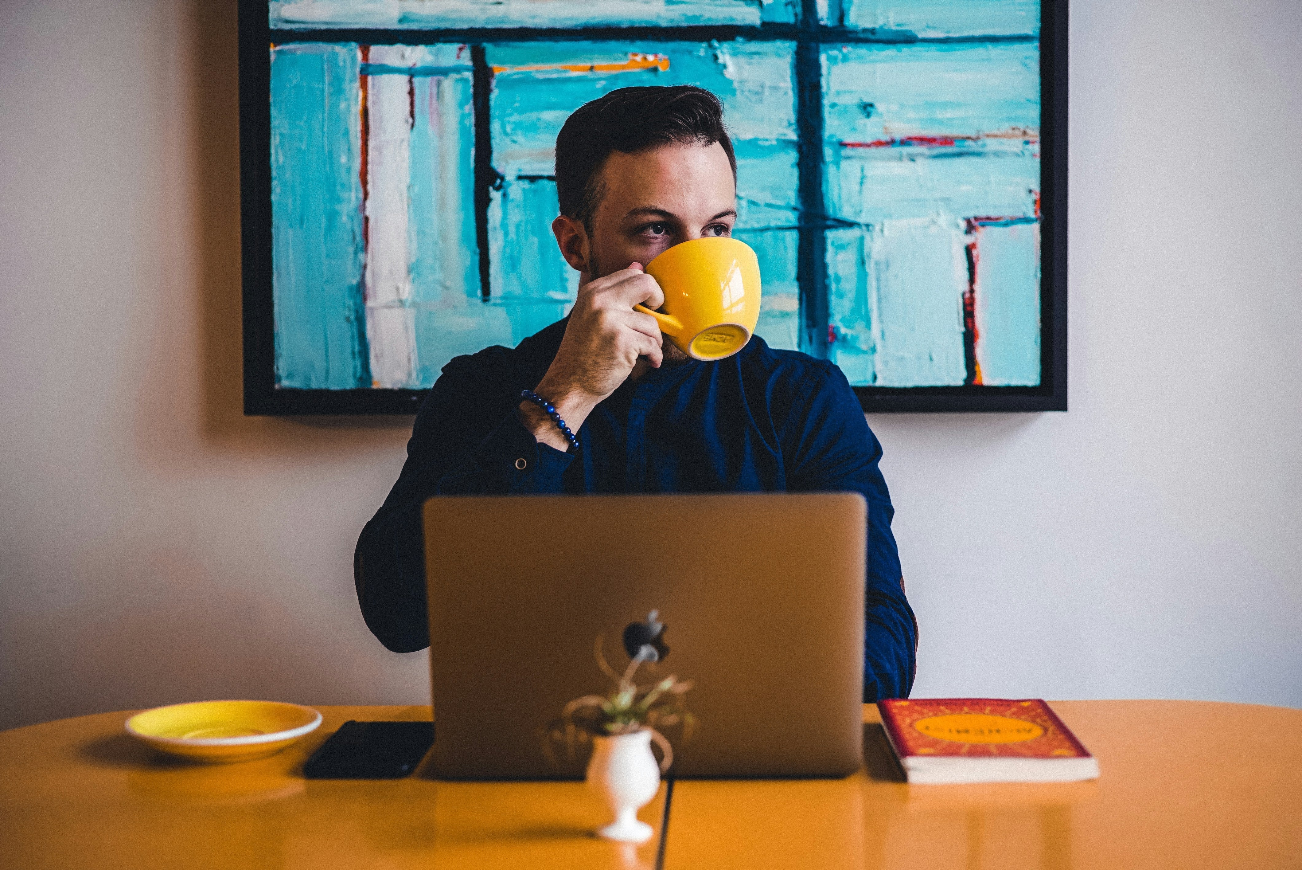 Why B2B Buyers Don’t Want Your Pitch Deck (And What They Do Want)